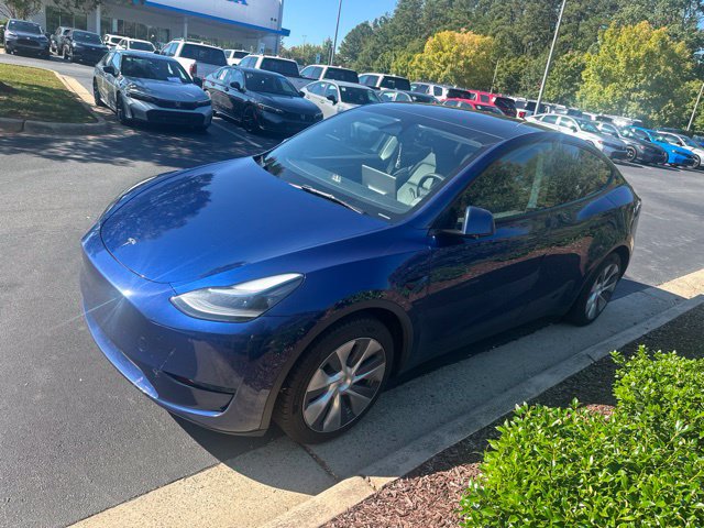 Used 2024 Tesla Model Y Long Range AWD/4WD image 6