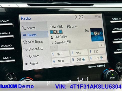 Used 2020 Toyota Camry XLE image 34