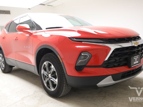 New 2026 Chevrolet Blazer LT FWD image 7