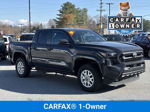 Used 2024 Toyota Tacoma SR5 image 2