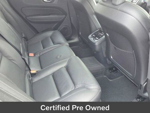 Used 2024 Volvo XC60 B5 Ultimate w/ Protection Package Premier AWD/4WD image 17