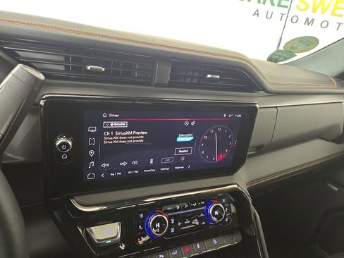 Certified 2025 GMC Sierra 2500 AT4 w/ Technology Package image 19