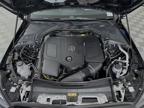 Certified 2025 Mercedes-Benz C 300 Sedan image 29