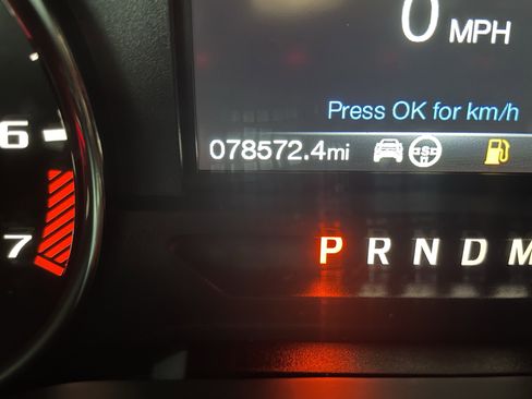 Used 2019 Ford F150 Raptor w/ Equipment Group 801A Mid image 24