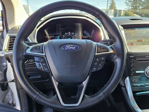 Used 2017 Ford Edge Titanium AWD/4WD image 20