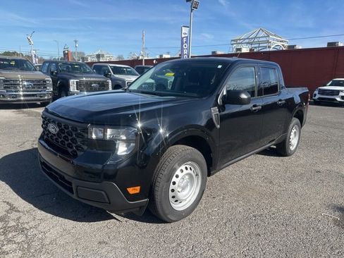 New 2025 Ford Maverick XL image 7