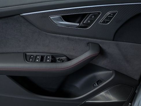New 2026 Audi SQ8 Prestige image 6