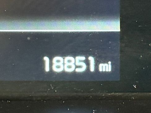 Used 2025 Kia Soul LX w/ LX Technology Package image 34