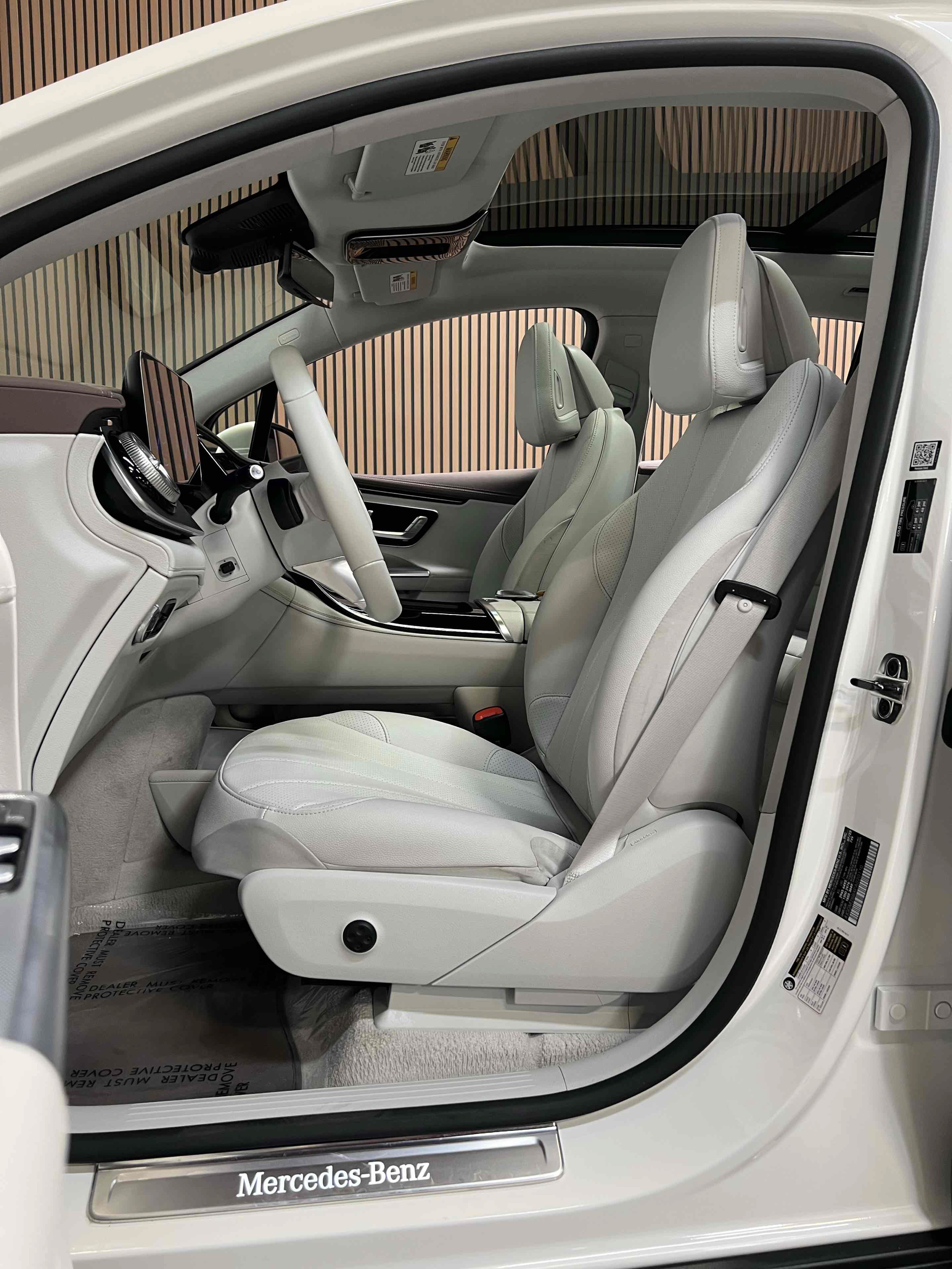 Used 2023 Mercedes-Benz EQE 350+ SUV w/ AMG Line Exterior Package image 38