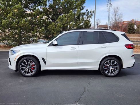 Used 2022 BMW X5 xDrive40i w/ M Sport Package image 2