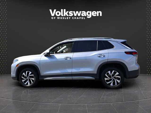 Used 2025 Volkswagen Tiguan S AWD/4WD image 5
