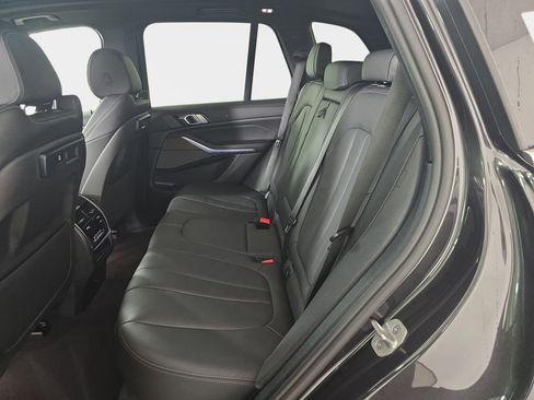 Used 2021 BMW X5 xDrive40i w/ Premium Package AWD/4WD image 17