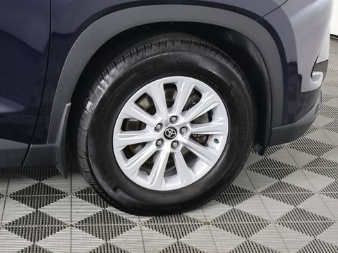 Used 2024 Toyota Grand Highlander XLE image 54