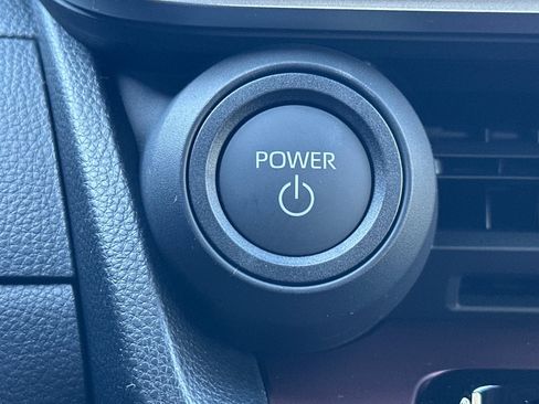 New 2026 Toyota Prius SE image 25