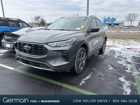Used 2025 Ford Escape ST-Line w/ Tech Pack #1 image 1