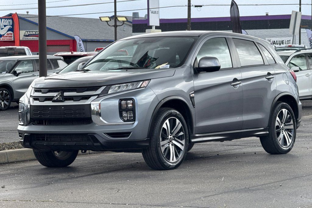 Used 2025 Mitsubishi Outlander Sport ES AWD/4WD image 11