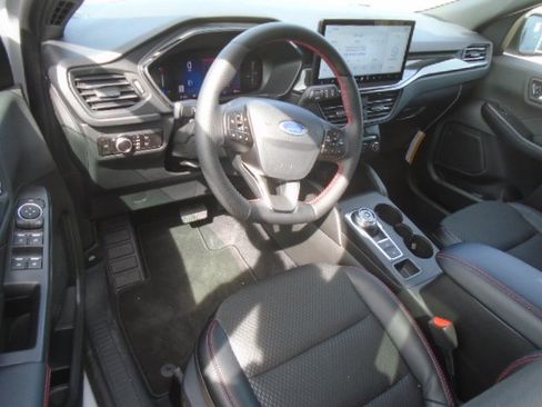 New 2026 Ford Escape ST-Line w/ Tech Pack #1 AWD/4WD image 12