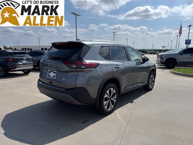 Used 2023 Nissan Rogue SV w/ SV Premium Package FWD image 5