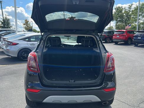 Used 2020 Buick Encore Preferred w/ Safety Package FWD image 5