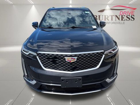 Certified 2023 Cadillac XT6 Premium Luxury AWD/4WD image 3