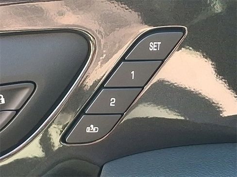 Used 2021 Chevrolet Blazer RS w/ Enhanced Convenience Package image 30