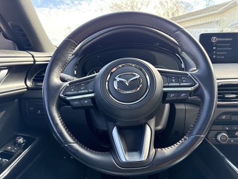 Used 2023 MAZDA CX-9 Carbon Edition image 32