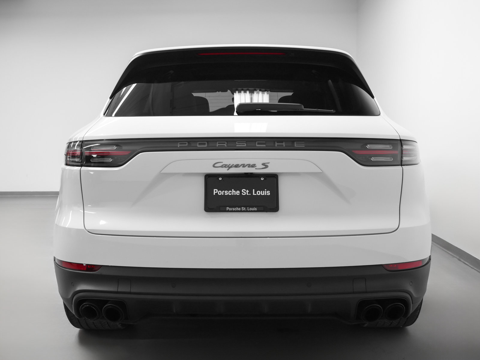 Certified 2023 Porsche Cayenne S Platinum AWD/4WD image 11