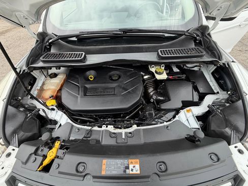 Used 2014 Ford Escape SE w/ Equipment Group 201A image 38