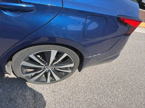 Used 2020 Nissan Altima 2.5 SR FWD image 5