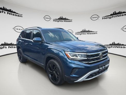 Used 2022 Volkswagen Atlas SE w/ Panoramic Sunroof Package AWD/4WD image 6