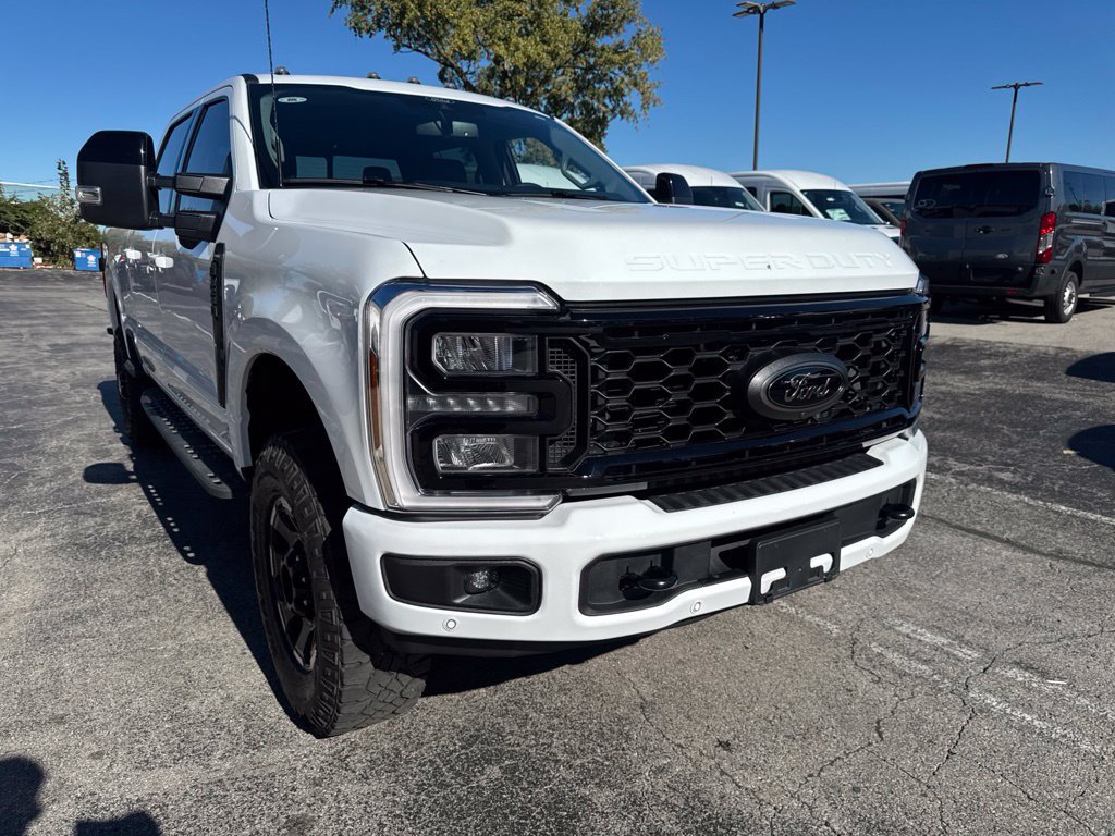 Certified 2025 Ford F250 4x4 Crew Cab Super Duty image 58