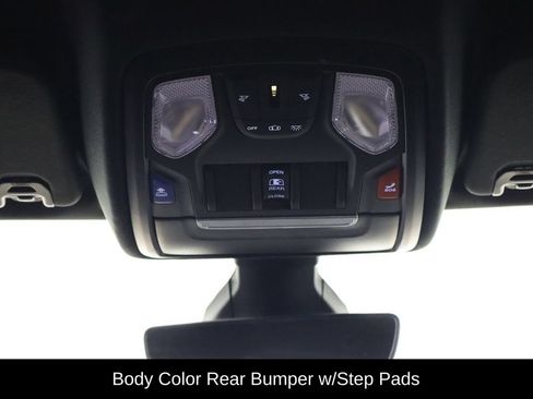 Used 2022 RAM 1500 Big Horn AWD/4WD image 24