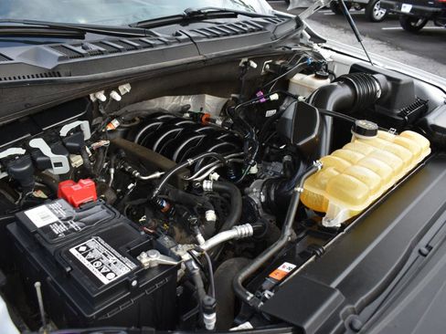 Used 2020 Ford F150 XLT w/ Equipment Group 302A Luxury AWD/4WD image 49