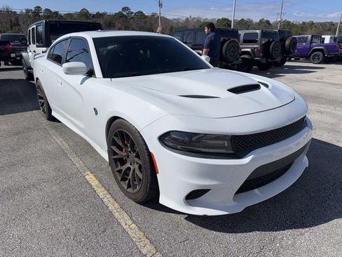 Used 2015 Dodge Charger SRT Hellcat w/ Harman/Kardon Audio Group image 2