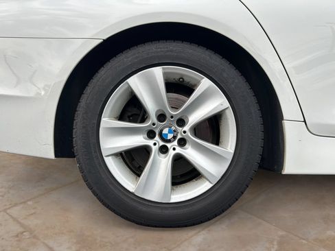 Used 2013 BMW 528i Sedan RWD image 14