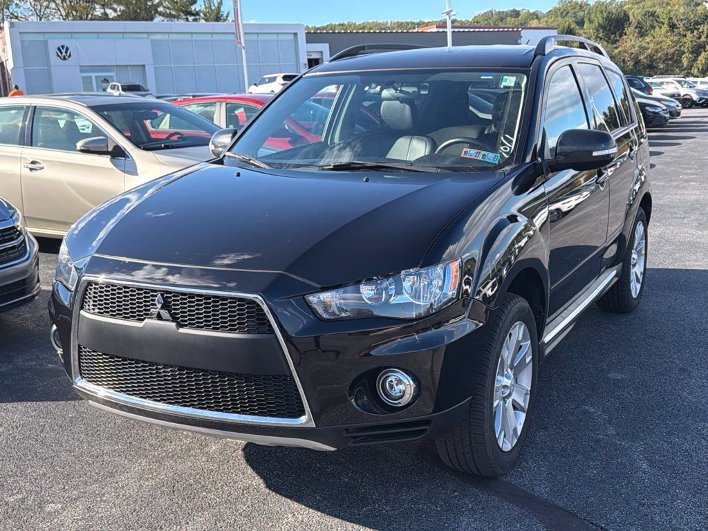 Used 2012 Mitsubishi Outlander SE FWD image 2