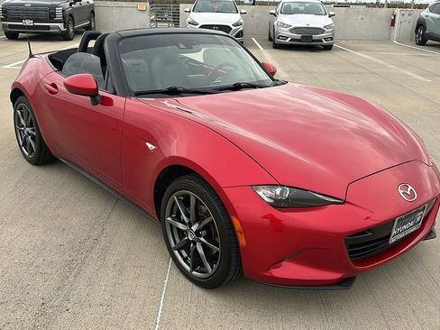 Used 2016 MAZDA MX-5 Miata Grand Touring image 7