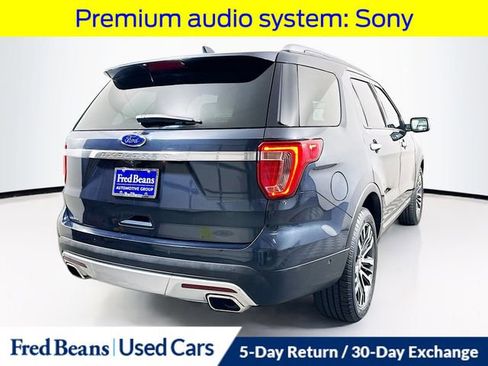 Certified 2017 Ford Explorer Platinum image 9