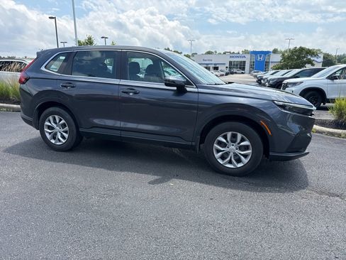 Used 2024 Honda CR-V LX image 18