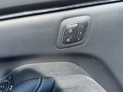 Used 2025 Ford Mustang Mach-E Premium AWD/4WD image 29