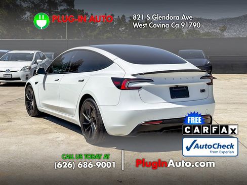Used 2025 Tesla Model 3 Performance AWD/4WD image 2