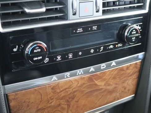 Used 2024 Nissan Armada SL image 52