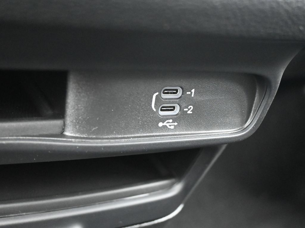 New 2026 Chrysler Pacifica Select FWD image 20