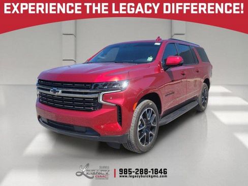 Used 2022 Chevrolet Suburban RST w/ Luxury Package RWD image 1