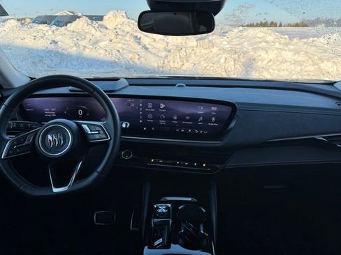 Used 2025 Buick Envision Sport Touring image 29