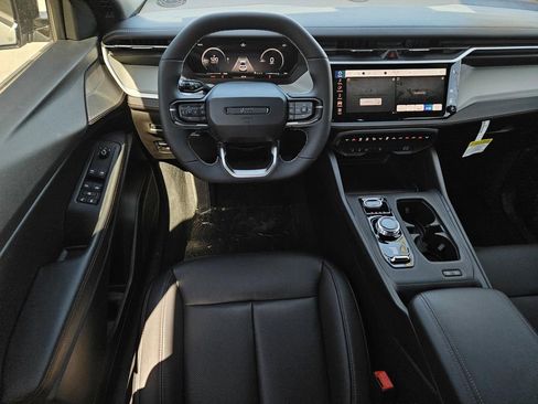 New 2026 Jeep Cherokee Limited image 16