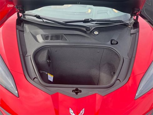 Used 2021 Chevrolet Corvette Stingray Premium Cpe w/ Z51 Performance Package image 22