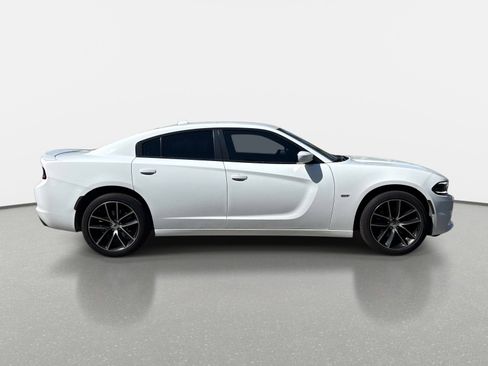 Used 2018 Dodge Charger GT image 2
