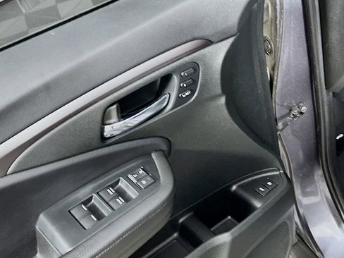 Used 2021 Honda Pilot Special Edition image 16