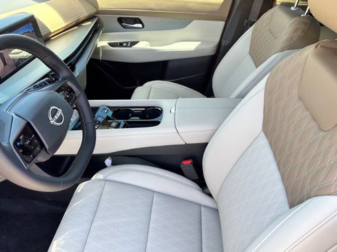 New 2026 Nissan Murano Platinum w/ Cargo Package AWD/4WD image 17